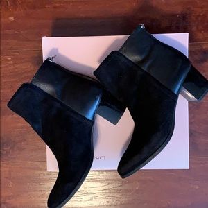 Bandolino Suede Leather Booties